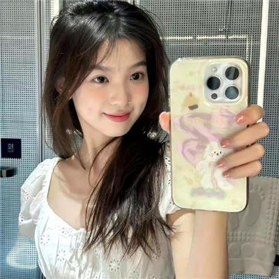 独自夜归的女孩